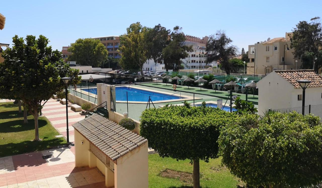 Apartamento Los Flamencos โรเกตัสเดมาร์ ภายนอก รูปภาพ